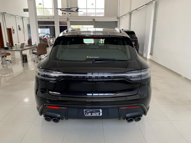 PORSCHE MACAN 2.9 V6 BITURBO GASOLINA GTS PDK 2025/2025 FÁBIO BERNARDES PORTO ALEGRE / Carros no Vale