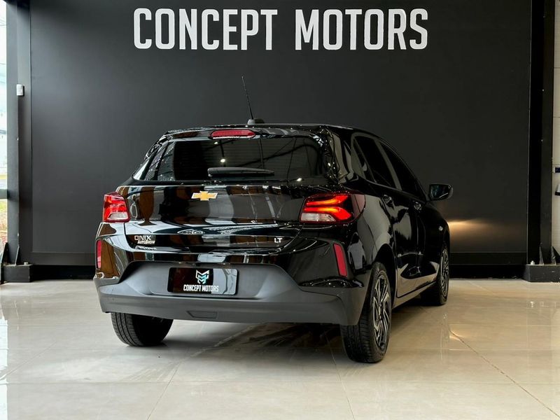 Chevrolet Onix HATCH LT 1.0 12V Flex 5p Mec. 2024/2025 CONCEPT MOTORS PASSO FUNDO / Carros no Vale