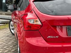 Ford Focus 1.6 S/SE/SE Plus Flex 8V/16V 5p 2014/2015 CONCEPT MOTORS PASSO FUNDO / Carros no Vale