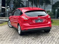 Ford Focus 1.6 S/SE/SE Plus Flex 8V/16V 5p 2014/2015 CONCEPT MOTORS PASSO FUNDO / Carros no Vale