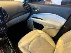 Jeep Compass LIMITED 2.0 4×2 Flex 16V Aut. 2019/2019 CONCEPT MOTORS PASSO FUNDO / Carros no Vale