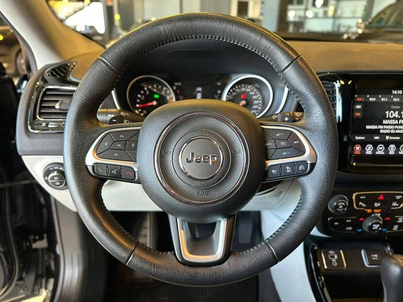 Jeep Compass LIMITED 2.0 4×2 Flex 16V Aut. 2019/2019 CONCEPT MOTORS PASSO FUNDO / Carros no Vale