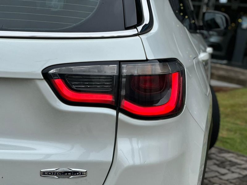Jeep Compass LONGITUDE 2.0 4×2 Flex 16V Aut. 2017/2017 CONCEPT MOTORS PASSO FUNDO / Carros no Vale