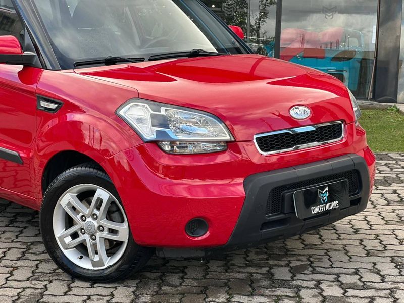 Kia Soul 1.6/ 1.6 16V FLEX Mec. 2009/2010 CONCEPT MOTORS PASSO FUNDO / Carros no Vale Kia Soul 1.6/ 1.6 16V FLEX Mec. 2009/2010 CONCEPT MOTORS PASSO FUNDO / Carros no Vale