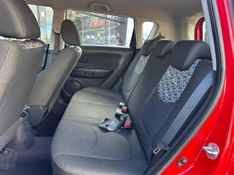 Kia Soul 1.6/ 1.6 16V FLEX Mec. 2009/2010 CONCEPT MOTORS PASSO FUNDO / Carros no Vale
