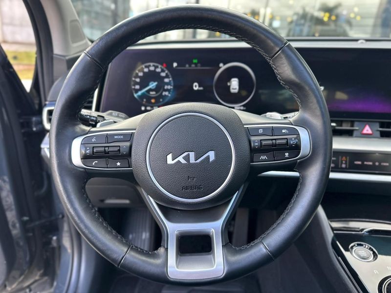 Kia Sportage EX Prestige 1.6 T-GDI (HÃ­brido) 2023/2024 CONCEPT MOTORS PASSO FUNDO / Carros no Vale