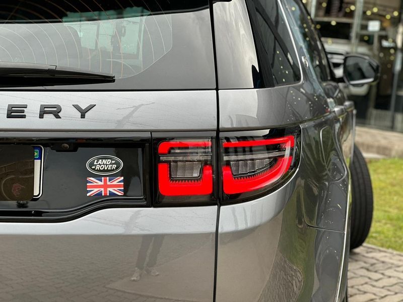 Land Rover Discovery Sport SE R-Dyn 2.0 Si4 Flex 2022/2023 CONCEPT MOTORS PASSO FUNDO / Carros no Vale