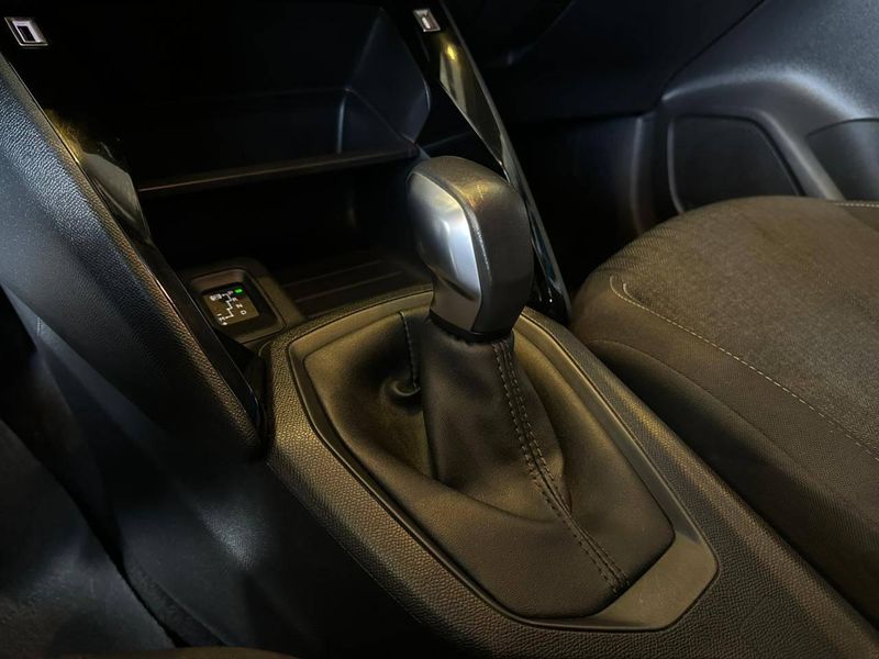 Peugeot 208 Active 1.6 Flex 16V 5p Aut. 2022/2023 CONCEPT MOTORS PASSO FUNDO / Carros no Vale