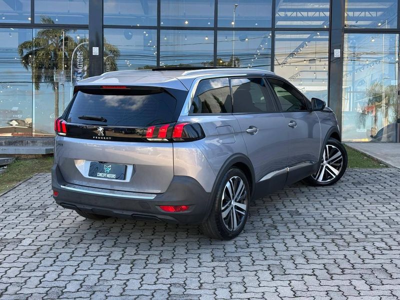 Peugeot 5008 Griffe Pack 1.6 Turbo 16V 5p Aut. 2018/2019 CONCEPT MOTORS PASSO FUNDO / Carros no Vale Peugeot 5008 Griffe Pack 1.6 Turbo 16V 5p Aut. 2018/2019 CONCEPT MOTORS PASSO FUNDO / Carros no Vale