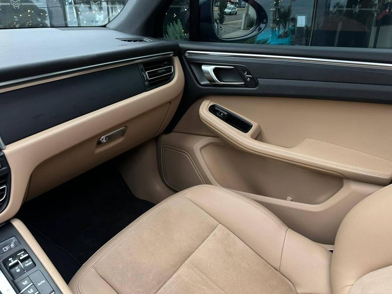 Porsche Macan 2.0 Turbo 2019/2019 CONCEPT MOTORS PASSO FUNDO / Carros no Vale Porsche Macan 2.0 Turbo 2019/2019 CONCEPT MOTORS PASSO FUNDO / Carros no Vale