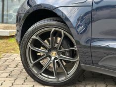 Porsche Macan 2.0 Turbo 2019/2019 CONCEPT MOTORS PASSO FUNDO / Carros no Vale