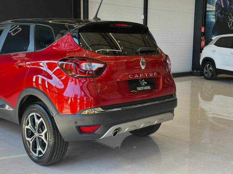 Renault Captur Iconic 1.3 TB 16V Flex 5p Aut. 2021/2022 CONCEPT MOTORS PASSO FUNDO / Carros no Vale