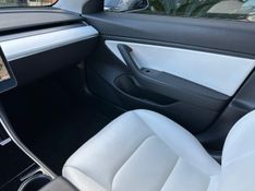 Tesla Model 3 TESLA 2018/2018 CONCEPT MOTORS PASSO FUNDO / Carros no Vale