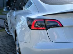 Tesla Model 3 TESLA 2018/2018 CONCEPT MOTORS PASSO FUNDO / Carros no Vale