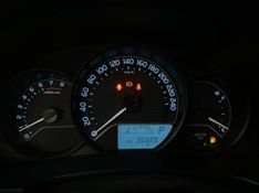 Toyota Corolla GLi 1.8 Flex 16V Aut. 2017/2017 CONCEPT MOTORS PASSO FUNDO / Carros no Vale