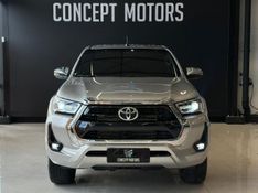 Toyota Hilux CD SRV 4×4 2.8 TDI Diesel Aut. 2024/2025 CONCEPT MOTORS PASSO FUNDO / Carros no Vale