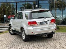 Toyota Hilux SW4 SRV D4-D 4×4 3.0 TDI Dies Aut 2008/2008 CONCEPT MOTORS PASSO FUNDO / Carros no Vale