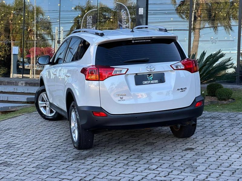 Toyota RAV-4 2.0 4×4 16V Aut. 2014/2014 CONCEPT MOTORS PASSO FUNDO / Carros no Vale Toyota RAV-4 2.0 4×4 16V Aut. 2014/2014 CONCEPT MOTORS PASSO FUNDO / Carros no Vale