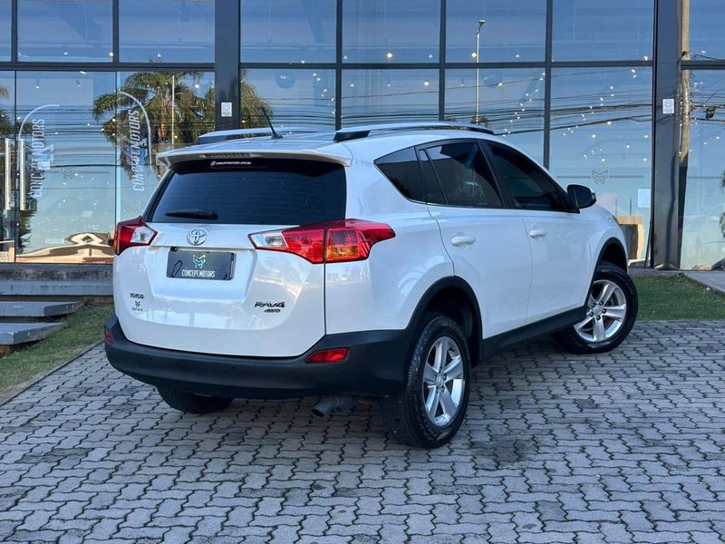 Toyota RAV-4 2.0 4×4 16V Aut. 2014/2014 CONCEPT MOTORS PASSO FUNDO / Carros no Vale Toyota RAV-4 2.0 4×4 16V Aut. 2014/2014 CONCEPT MOTORS PASSO FUNDO / Carros no Vale