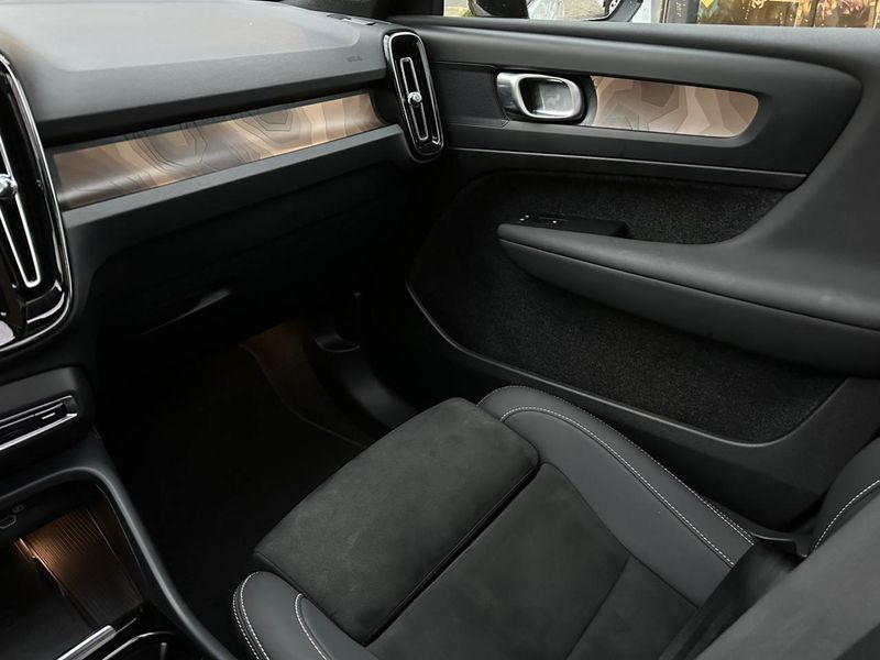 Volvo XC40 Recharge Plus (Elétrico) 2023/2024 CONCEPT MOTORS PASSO FUNDO / Carros no Vale Volvo XC40 Recharge Plus (Elétrico) 2023/2024 CONCEPT MOTORS PASSO FUNDO / Carros no Vale