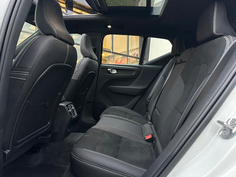 Volvo XC40 Recharge Plus (Elétrico) 2023/2024 CONCEPT MOTORS PASSO FUNDO / Carros no Vale Volvo XC40 Recharge Plus (Elétrico) 2023/2024 CONCEPT MOTORS PASSO FUNDO / Carros no Vale