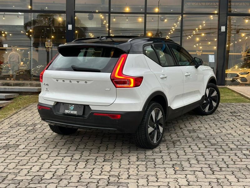 Volvo XC40 Recharge Plus (Elétrico) 2023/2024 CONCEPT MOTORS PASSO FUNDO / Carros no Vale Volvo XC40 Recharge Plus (Elétrico) 2023/2024 CONCEPT MOTORS PASSO FUNDO / Carros no Vale