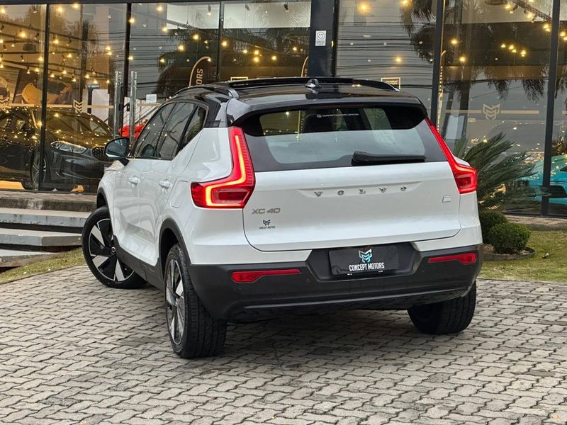 Volvo XC40 Recharge Plus (Elétrico) 2023/2024 CONCEPT MOTORS PASSO FUNDO / Carros no Vale Volvo XC40 Recharge Plus (Elétrico) 2023/2024 CONCEPT MOTORS PASSO FUNDO / Carros no Vale