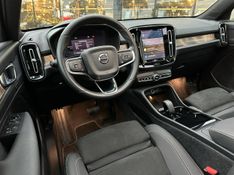 Volvo XC40 Recharge Plus (ElÃ©trico) 2023/2024 CONCEPT MOTORS PASSO FUNDO / Carros no Vale