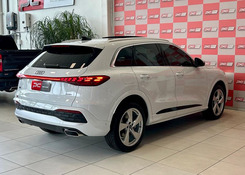 Audi Q5 Advanced 2.0 TFSI Quattro S-tronic 2025/2025 PC VEÍCULOS SANTA CRUZ DO SUL / Carros no Vale