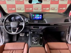 Audi Q5 SB Perf 2.0 TFSIe S.Tr Qt (Hib.) 2023/2023 PC VEÍCULOS SANTA CRUZ DO SUL / Carros no Vale