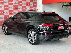 Audi Q8 Perf.Black 3.0 TFSI Quat S-tr/(Híb.) 2022/2022 PC VEÍCULOS SANTA CRUZ DO SUL / Carros no Vale