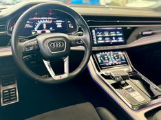 Audi Q8 Perf.Black 3.0 TFSI Quat S-tr/(Híb.) 2022/2022 PC VEÍCULOS SANTA CRUZ DO SUL / Carros no Vale