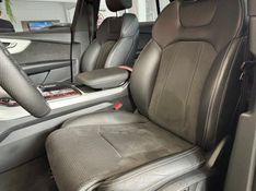 Audi Q8 Perf.Black 3.0 TFSI Quat S-tr/(Híb.) 2022/2022 PC VEÍCULOS SANTA CRUZ DO SUL / Carros no Vale