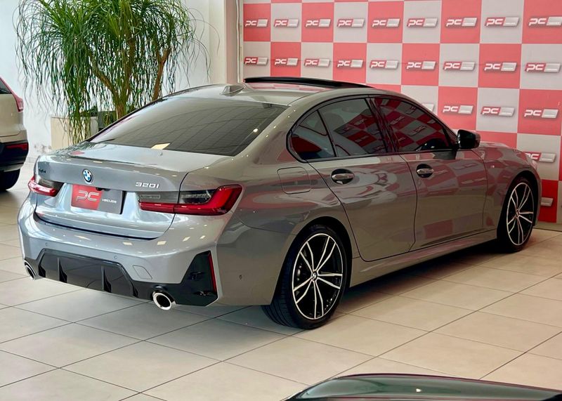 BMW 320iA 2.0 TB M Sport A./M.Sport 2023/2023 PC VEÍCULOS SANTA CRUZ DO SUL / Carros no Vale