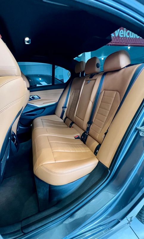 BMW 320iA 2.0 TB M Sport A./M.Sport 2021/2022 PC VEÍCULOS SANTA CRUZ DO SUL / Carros no Vale BMW 320iA 2.0 TB M Sport A./M.Sport 2021/2022 PC VEÍCULOS SANTA CRUZ DO SUL / Carros no Vale