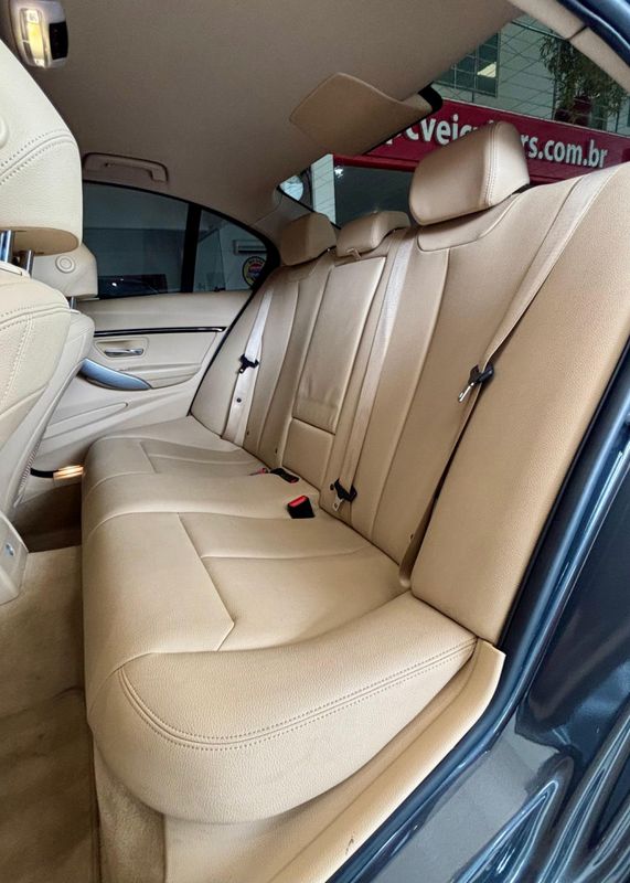 BMW 320iA Modern/Sport TB 2.0/A./GP 2018/2018 PC VEÍCULOS SANTA CRUZ DO SUL / Carros no Vale