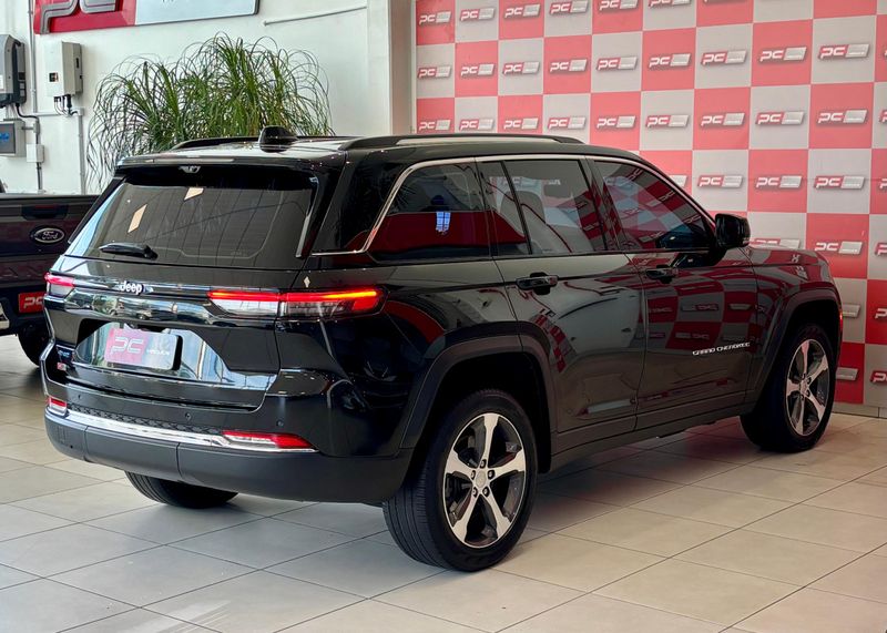 Jeep Grand Cherokee 4XE 2.0 T (Híbrido) 2023/2023 PC VEÍCULOS SANTA CRUZ DO SUL / Carros no Vale