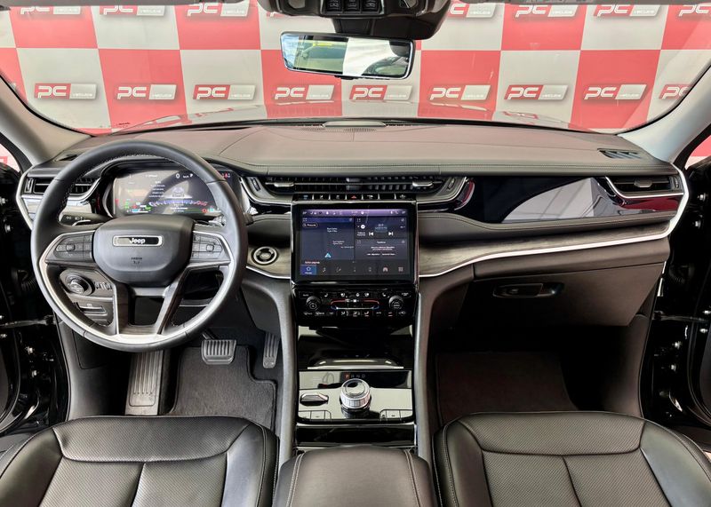Jeep Grand Cherokee 4XE 2.0 T (Híbrido) 2023/2023 PC VEÍCULOS SANTA CRUZ DO SUL / Carros no Vale
