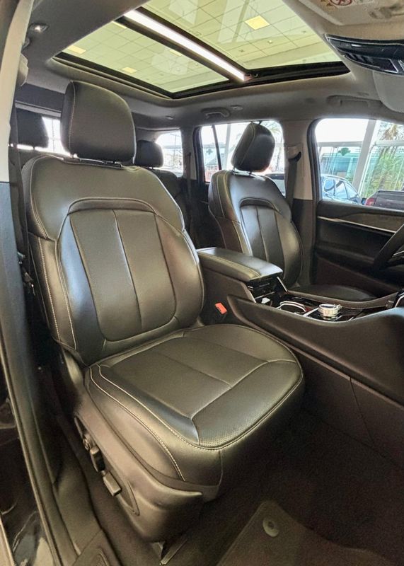 Jeep Grand Cherokee 4XE 2.0 T (Híbrido) 2023/2023 PC VEÍCULOS SANTA CRUZ DO SUL / Carros no Vale