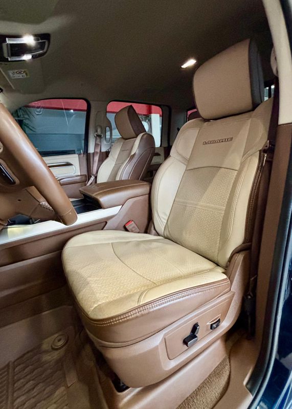 RAM 2500 LARAMIE 6.7 TDI CD 4×4 2023/2023 PC VEÍCULOS SANTA CRUZ DO SUL / Carros no Vale RAM 2500 LARAMIE 6.7 TDI CD 4×4 2023/2023 PC VEÍCULOS SANTA CRUZ DO SUL / Carros no Vale
