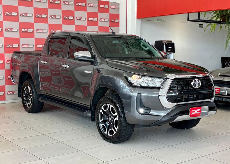 Toyota Hilux CD SRV 4×4 2.8 TDI 2022/2022 PC VEÍCULOS SANTA CRUZ DO SUL / Carros no Vale