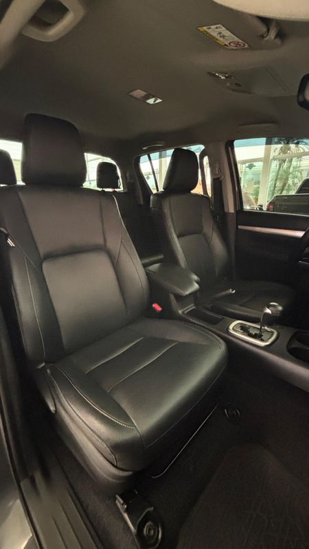 Toyota Hilux CD SRV 4×4 2.8 TDI 2022/2022 PC VEÍCULOS SANTA CRUZ DO SUL / Carros no Vale