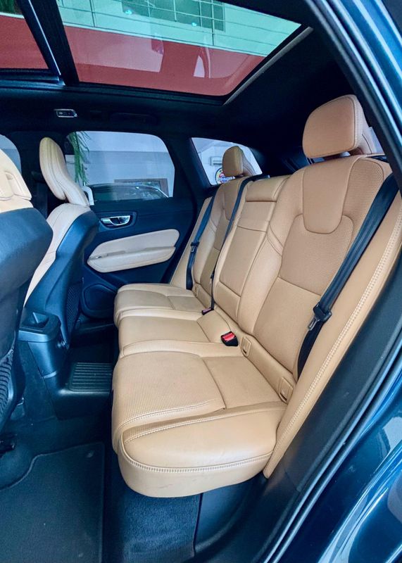 Volvo XC 60 T-8 INSCRIPTION 2.0 (Híbrido) 2019/2020 PC VEÍCULOS SANTA CRUZ DO SUL / Carros no Vale Volvo XC 60 T-8 INSCRIPTION 2.0 (Híbrido) 2019/2020 PC VEÍCULOS SANTA CRUZ DO SUL / Carros no Vale