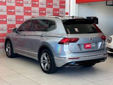 VOLKSWAGEN TIGUAN Allspac R-Line 350 TSI 2.0 4×4 2020/2021 PC VEÍCULOS SANTA CRUZ DO SUL / Carros no Vale