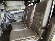 VOLKSWAGEN TIGUAN Allspac R-Line 350 TSI 2.0 4×4 2021/2021 PC VEÍCULOS SANTA CRUZ DO SUL / Carros no Vale