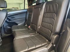 VOLKSWAGEN TIGUAN Allspac R-Line 350 TSI 2.0 4×4 2020/2021 PC VEÍCULOS SANTA CRUZ DO SUL / Carros no Vale
