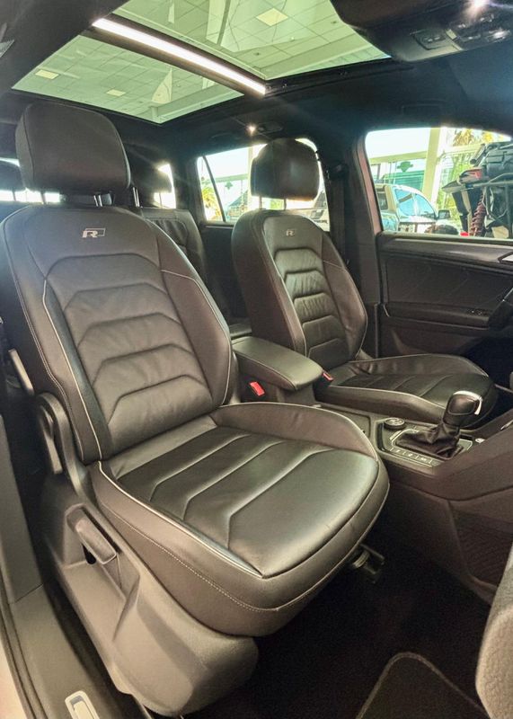 VOLKSWAGEN TIGUAN Allspac R-Line 350 TSI 2.0 4×4 2020/2021 PC VEÍCULOS SANTA CRUZ DO SUL / Carros no Vale