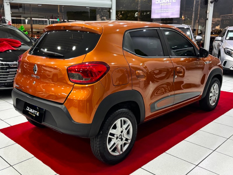 RENAULT KWID INTENSE 1.0 12V 2018/2019 DUARTE VEÍCULOS PORTO ALEGRE / Carros no Vale