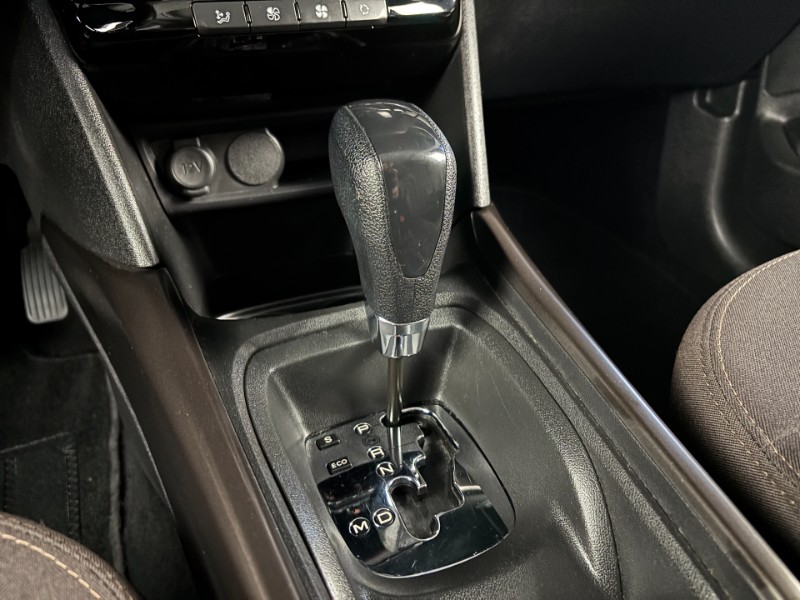 PEUGEOT 2008 1.6 16V GRIFFE 2019/2019 DUARTE VEÍCULOS PORTO ALEGRE / Carros no Vale