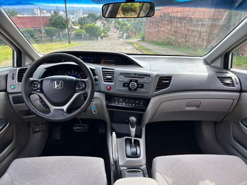 HONDA CIVIC SEDAN LXS 1.8 2014/2014 LS MULTIMARCAS VENÂNCIO AIRES / Carros no Vale